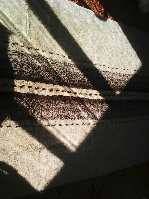 Китеник вълнен 220х160 см.