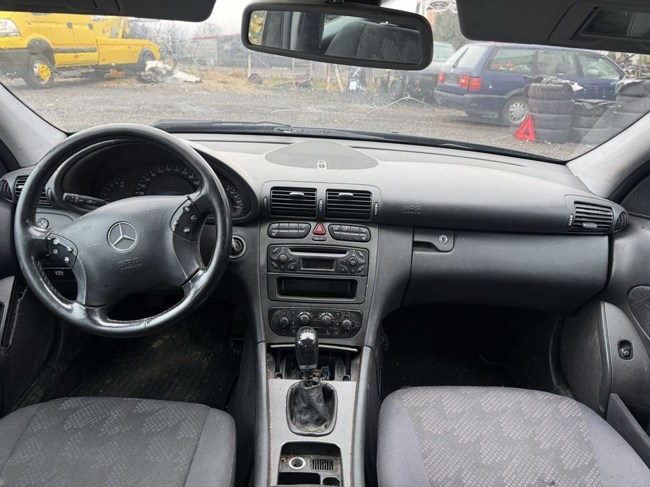 bara fata mercedes benz w203 dezmembrari mercedes w203