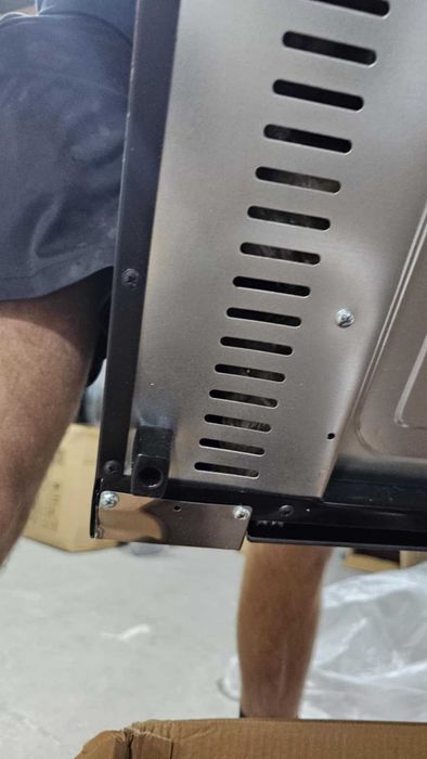 Фурна електрическа TERMOMAX TR7011, Транспортен дефект