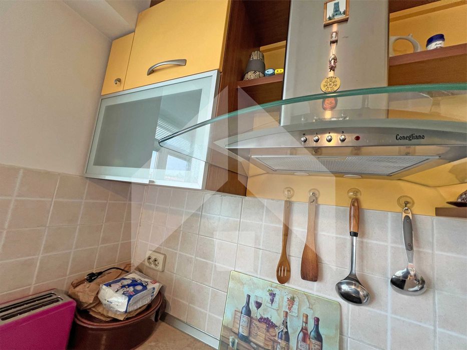 Продава се Двустаен апартамент в Нови пазар - 60 кв.м за 1233 €/кв.м - Снимка #3