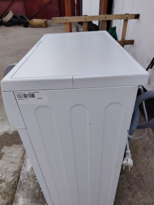 Продам стиральную машинку LG