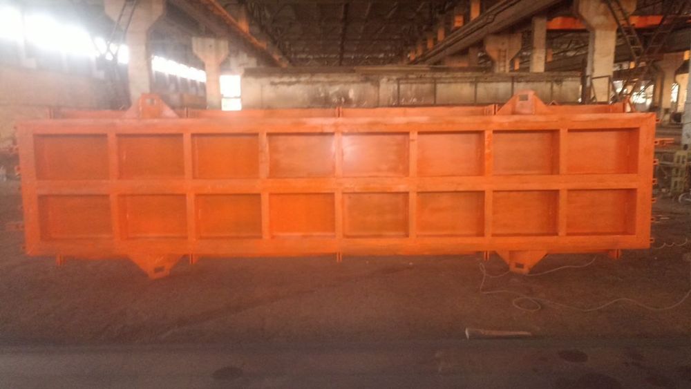 Beton pilita qoliblari sotiladi