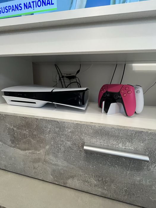 Ps5 slim/ play station 5 slim -1TB-2 controllere-DualSense charging