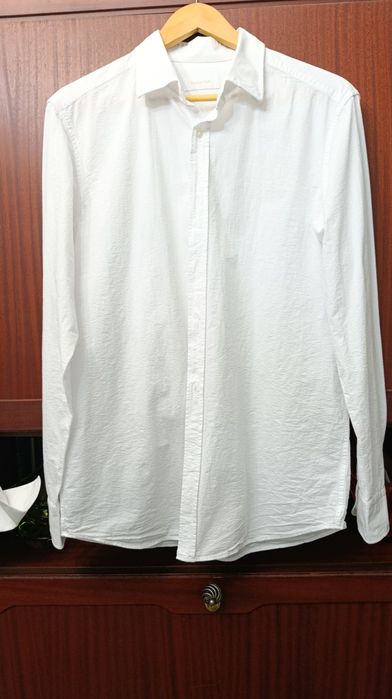 Мужские фирменные рубашки.