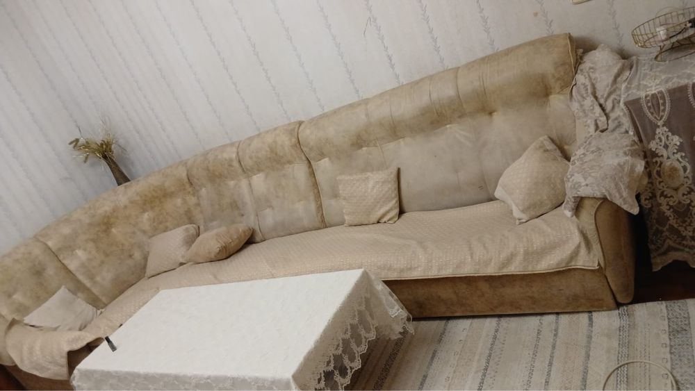 Продам дивае срочно