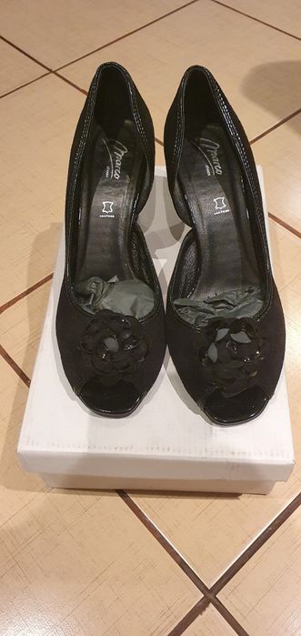 Pantofi eleganți negri, mărime 39