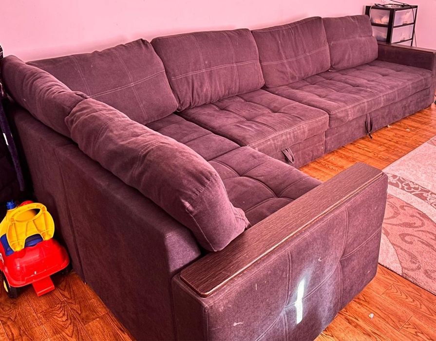 Продается диван цена 80000тенге
