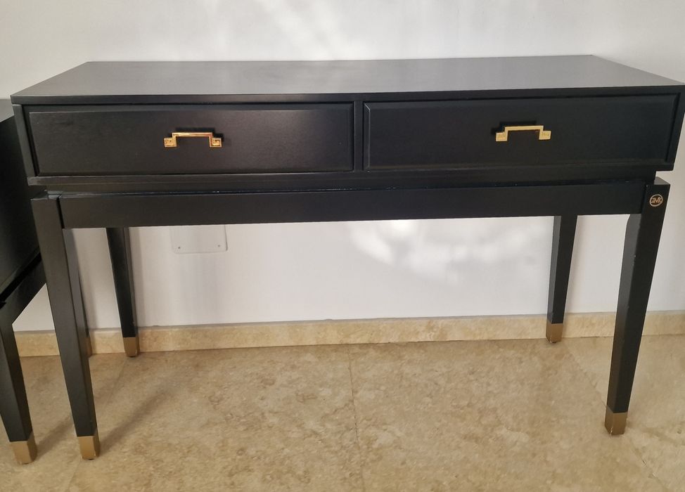 Set două comode cu sertare