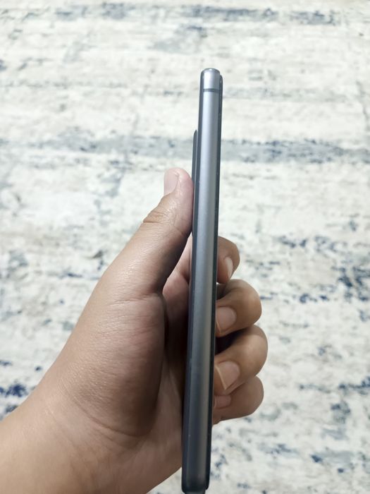 Samsung s21 fe продам