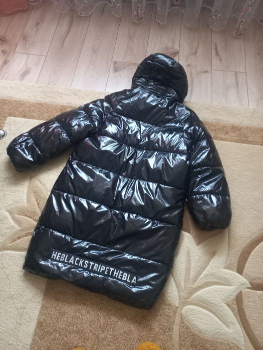 Продам зимний пуховик