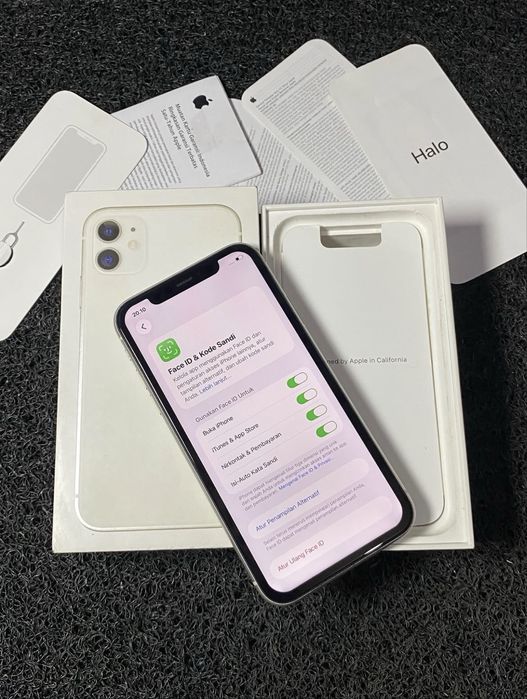Продам Айфон 11 128gb 100%