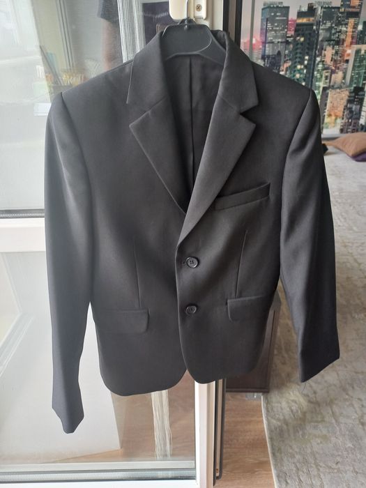 Пиджак в черном цвете