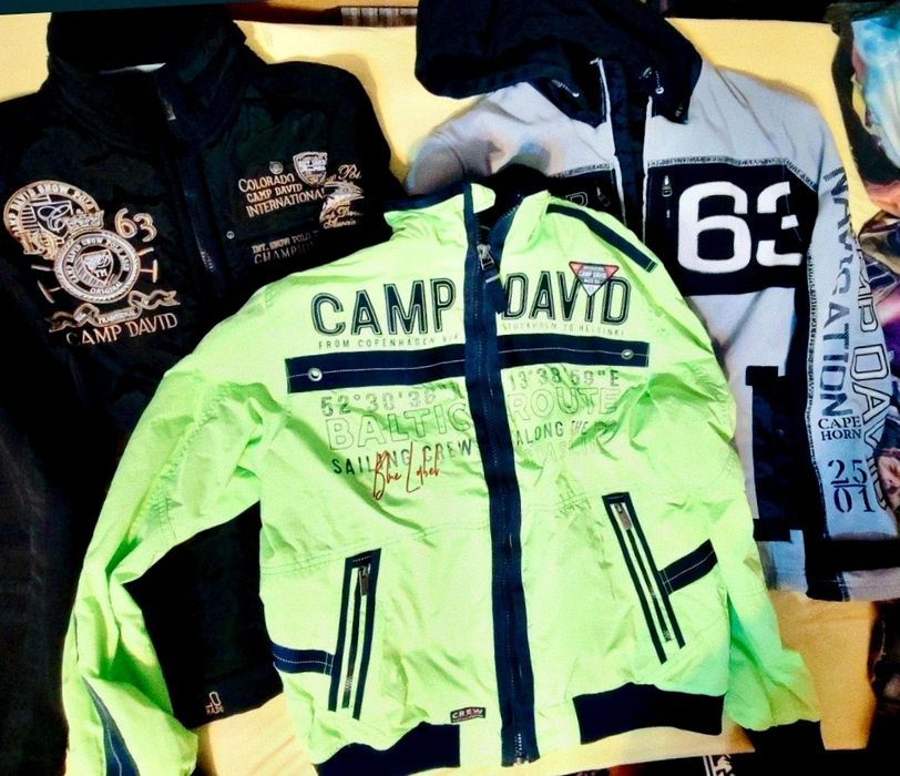 Geacă Camp David premium.