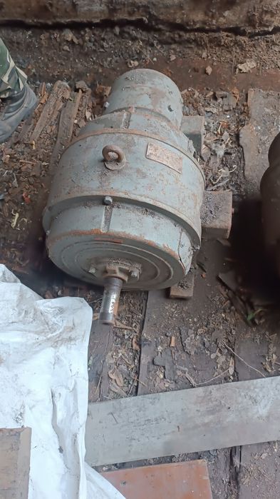 Продам генераторы