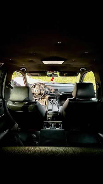 BMW e91 320d M-Paket (163 CP) – Roșu