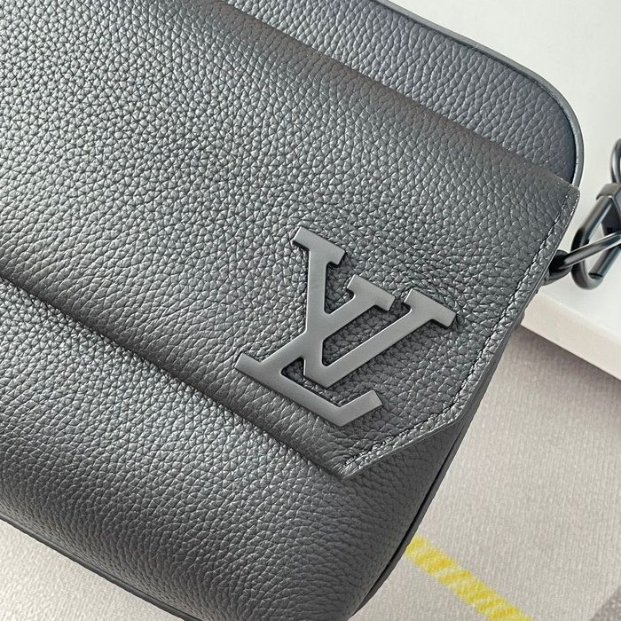 Чанта мъжка Louis Vuitton