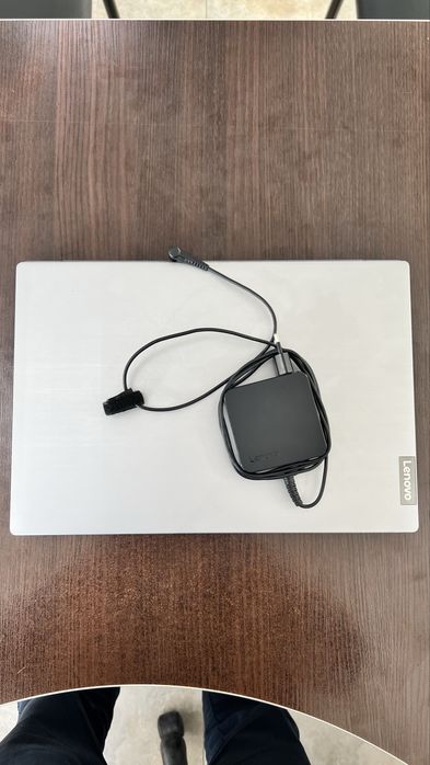 Мощный ноутбук + зарядка