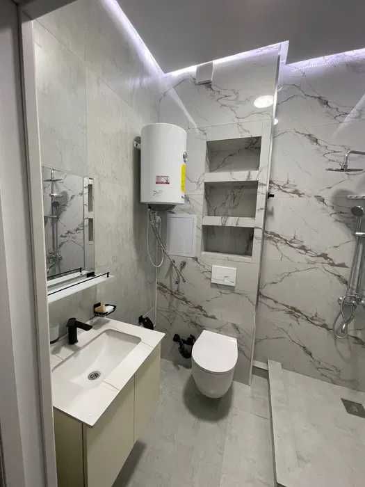 R1 Сдаётся квартира 2/2/5 на Мирабадский , ор-р ЦУМ !