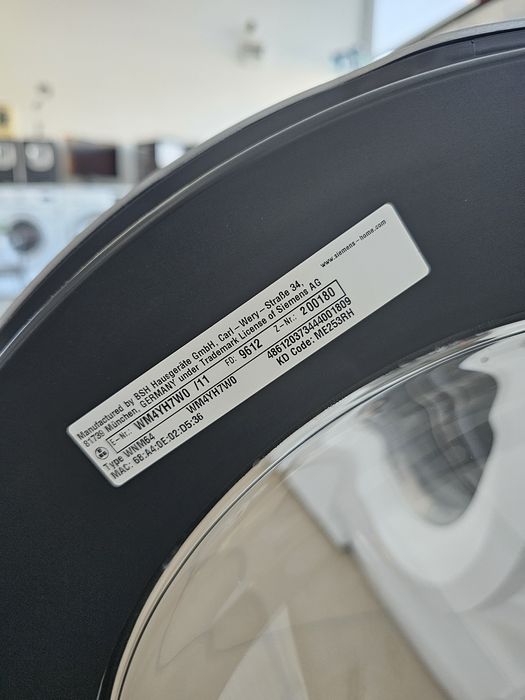 Пералня SIEMENS iQ800