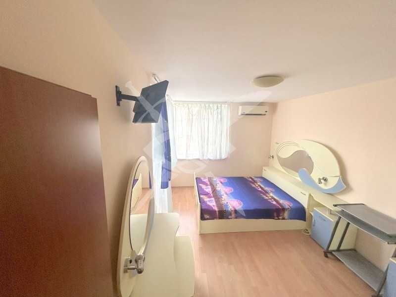 Продава се Тристаен апартамент в к.к. Слънчев бряг - 72 кв.м за 1000 €/кв.м - Снимка #3
