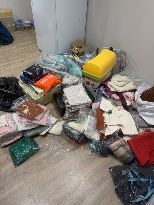 Распродажа, посуда, одежда, игрушки, техника