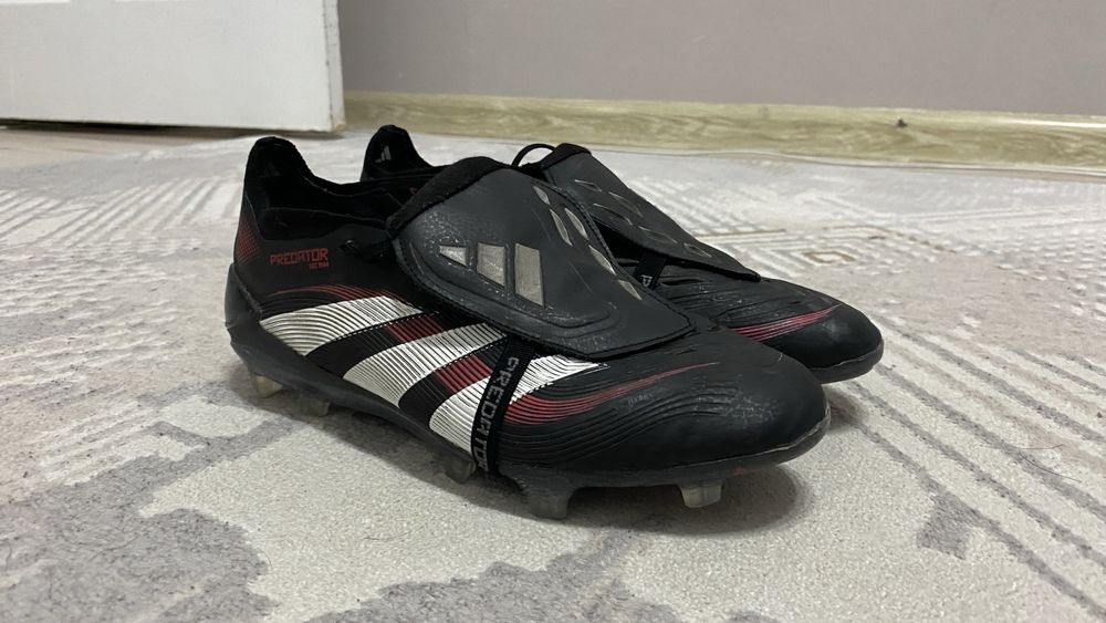 39-40 размер Бутсы адидас придатор