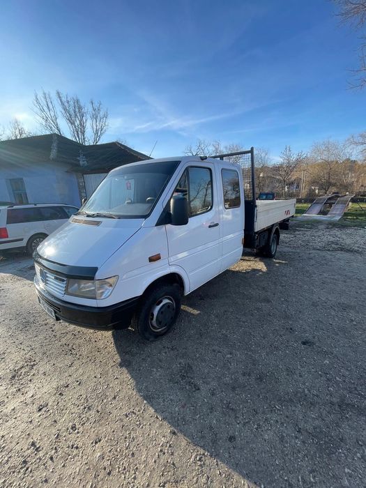 Vând Mercedes Sprinter 412D