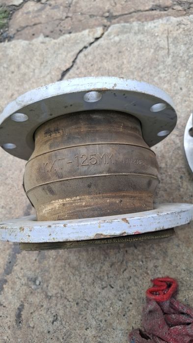 Резиновые компенсаторы DN100–DN125 PN16 (вибровставки)