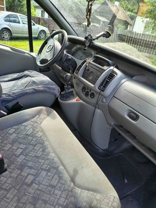 Opel Vivaro 8+1, an 2007, 1.9 CDTI, 180.000 KM reali