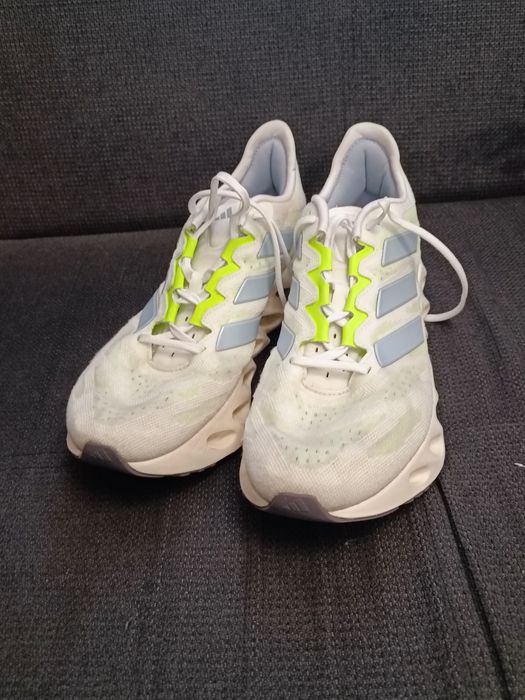 Маратонки Adidas