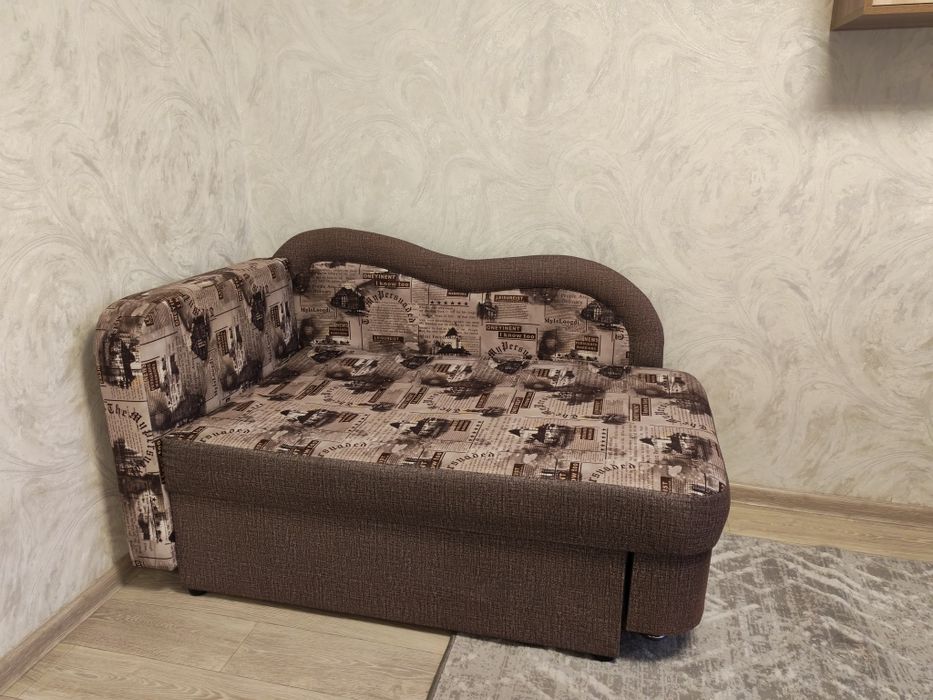 Продам диван в отличном состоянии