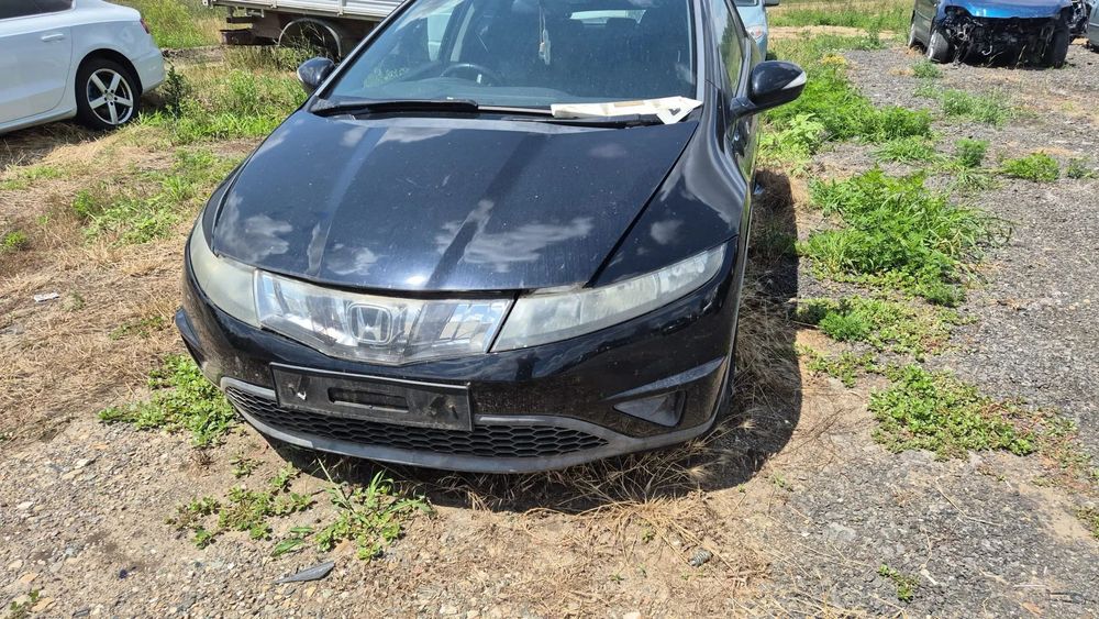 Honda Civic bara fata motor cutie 1.4 benz 2008