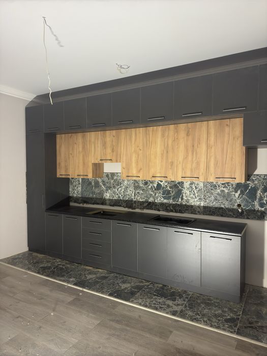 Кухинний гарнитур