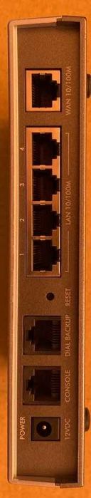 ZyXEL ZyWALL 2 Plus router