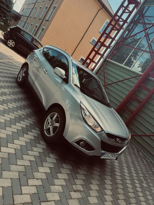HYUNDAI ix35 2011 — imagine 2