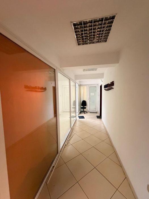 Spatiu comercial PLAZA de închiriat