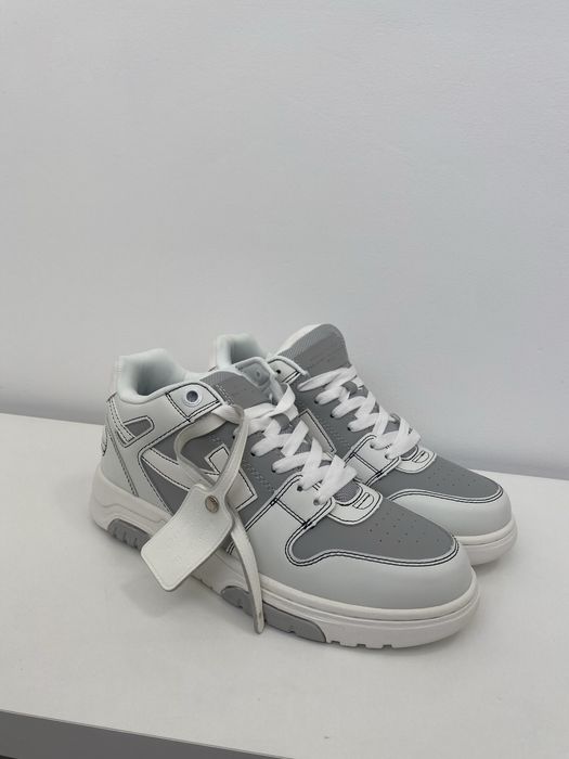 Off-White Sneakers