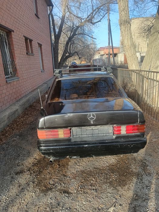 Продам машину мерс