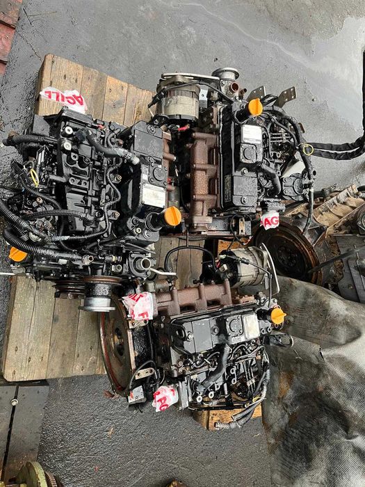 Motor Yanmar 3TNV88 chiuloasa vibrochen pompa injectie pistoane