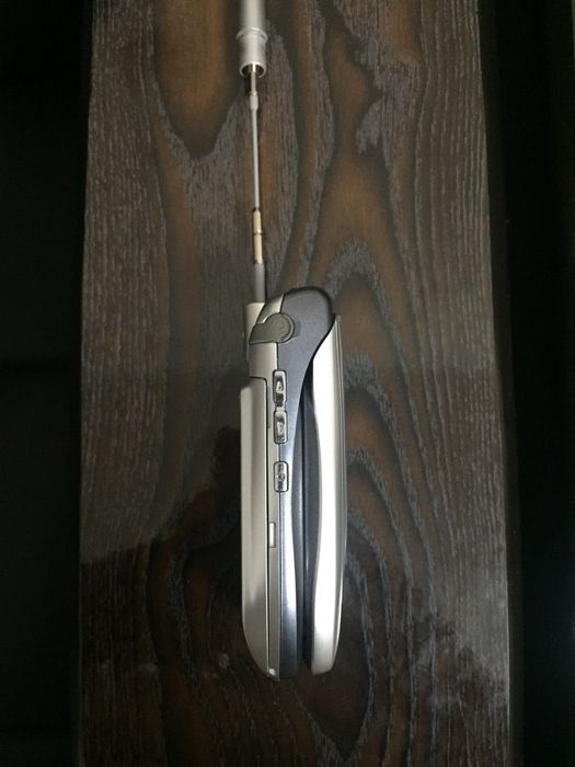 Мобильный телефон UBIQUAM U-105