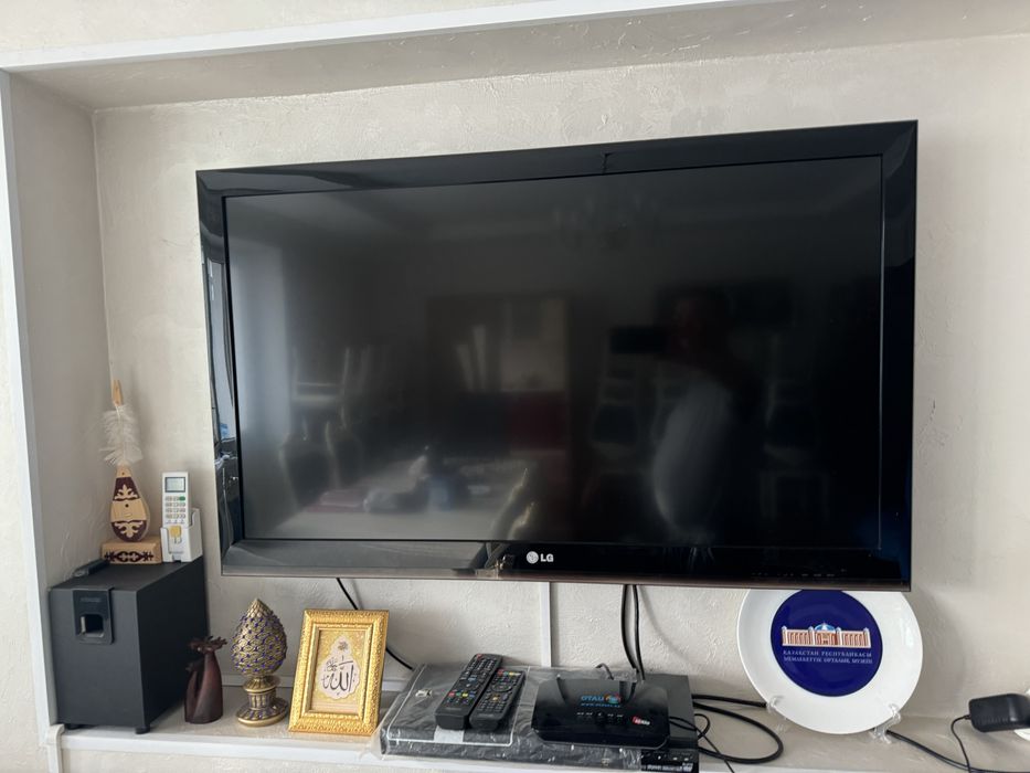 Продается жидкокристаллический телевизор марки «LG”