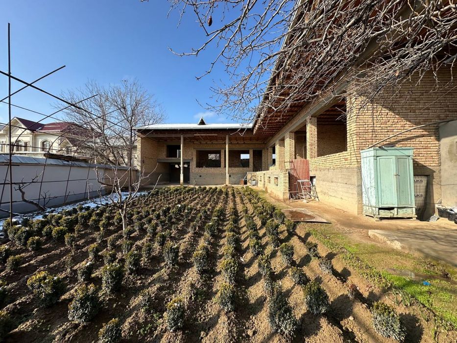 Юнусобод Гвардейский Ок тепа махалла 8,8 сотих ер икки тамонлама куча