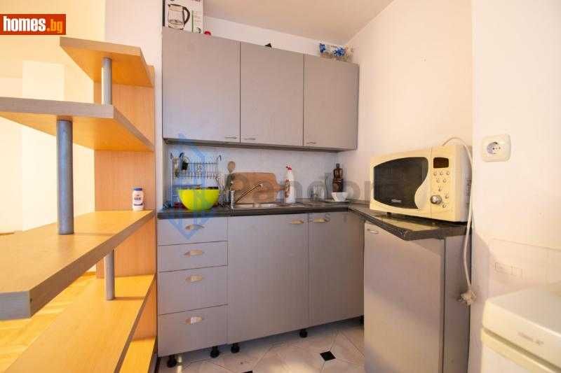 Двустаен апартамент под наем в кв. Младост 1А