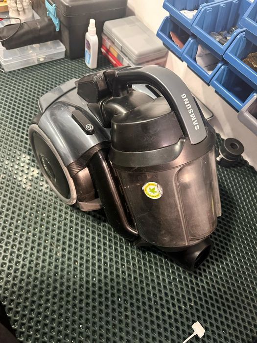 Продам пылесосы б/у