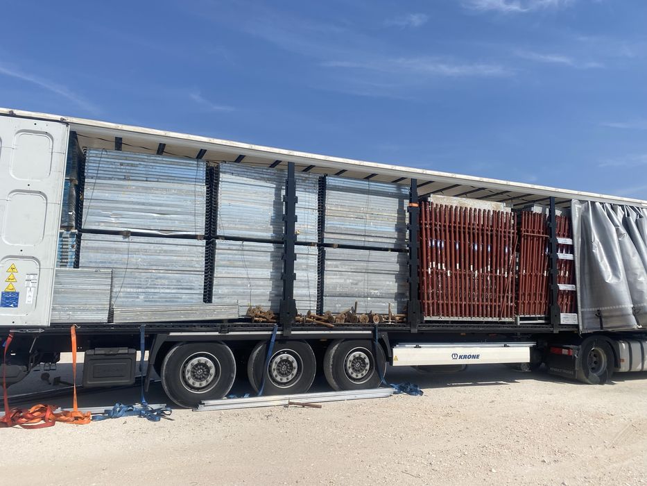 Скеле фасадно италианско 39 лв/м2