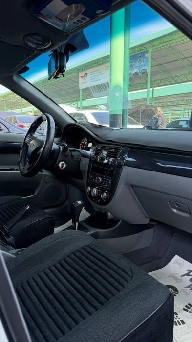 Срочна узимни жентрамни сотаман 2020 йил 105000 Кира килинмаган мошина