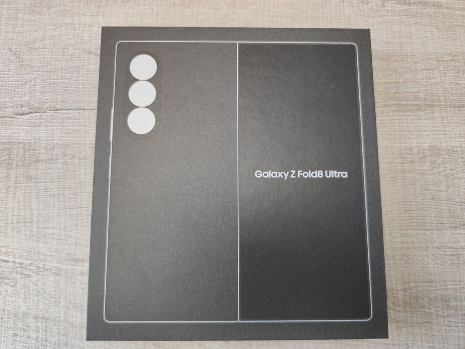Налични! Samsung Galaxy Z Fold 8 Ultra 5G 256GB Graphite, Cream, Violet Shadow 2г. Гаранция!
