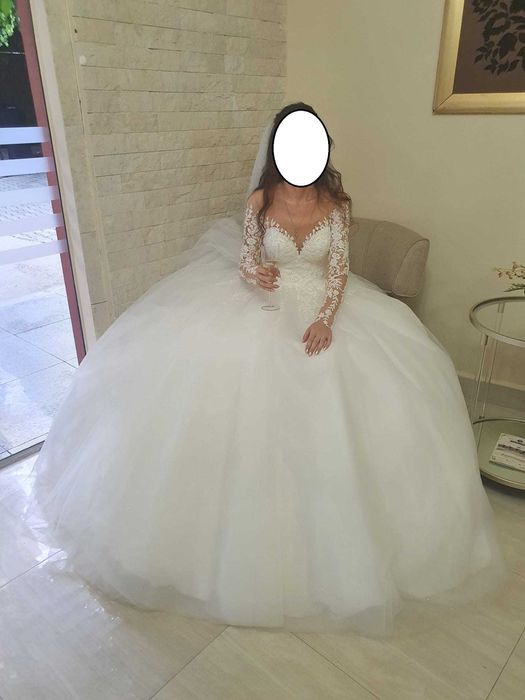 Rochie mireasă stil printesa colectia Vladiyan new beginning NB2310 cu trena voal