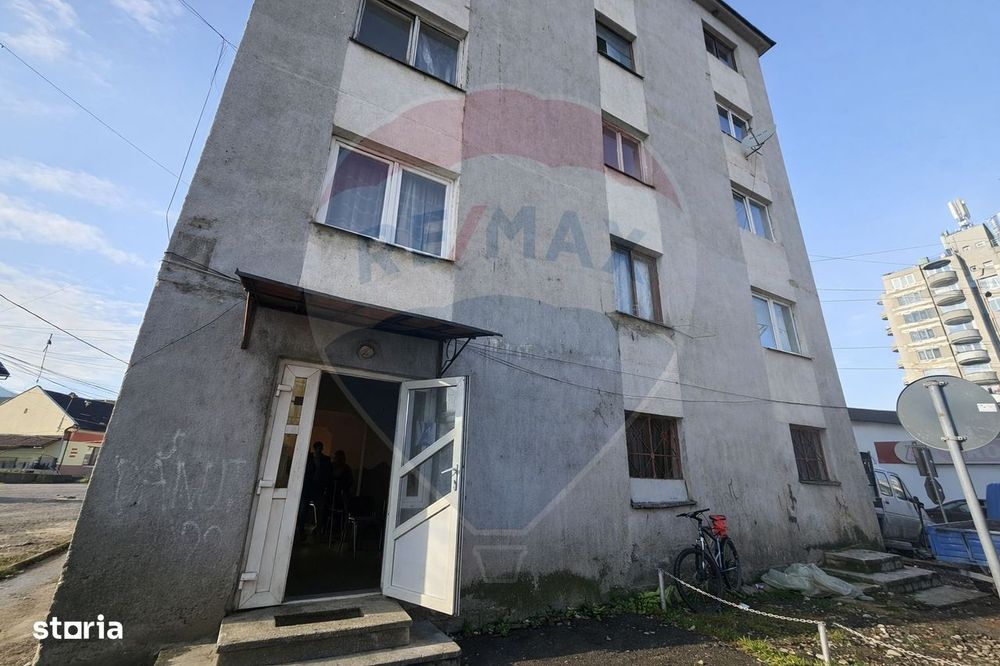 Apartament cu 2 camere de vânzare în Cuza Voda, sau spatiu comercial