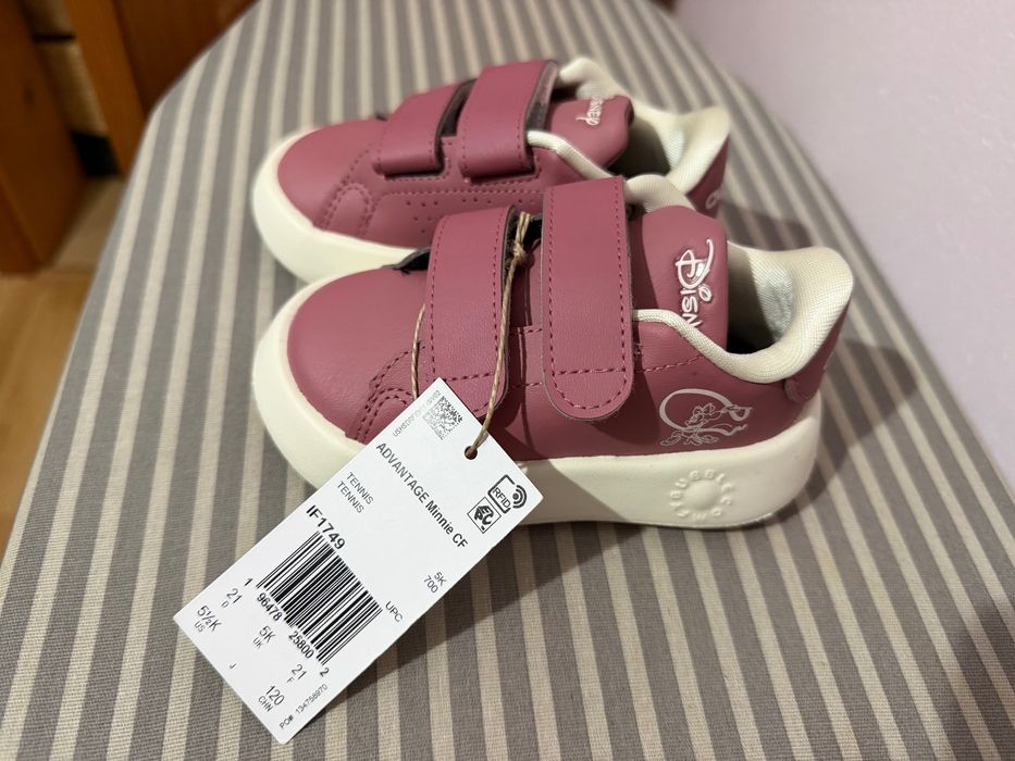 Adidas Advantage Minnie CF